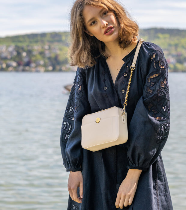 Petit sac Nomad - Sac à main beige foncé pour femme à bandoulière en cuir de pomme